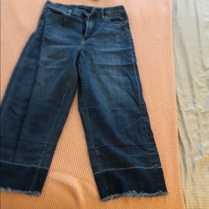 UNIQLO cropped jeans